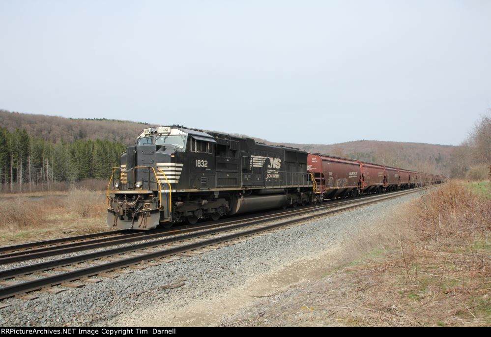 NS 1832 on an outlawed 310